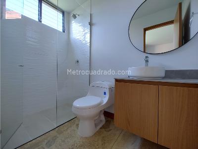 Apartamento en venta en El Poblado Provenza, Medellín · foto 11 de 14
