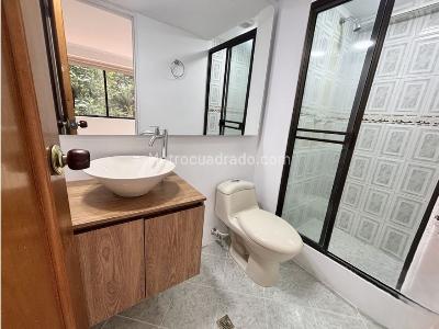 Apartamento en arriendo en Poblado, Medellín · foto 14 de 14