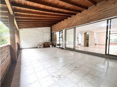 Apartamento en arriendo en Poblado, Medellín · foto 5 de 14