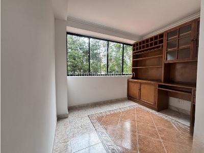 Apartamento en arriendo en Poblado, Medellín · foto 9 de 14
