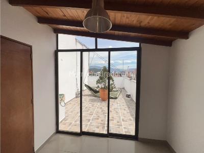 Apartamento en venta en Medellin, Medellín · foto 13 de 17