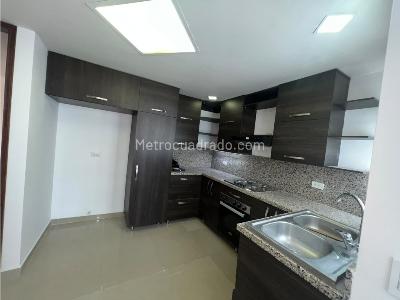 Apartamento en venta en Medellin, Medellín · foto 2 de 17