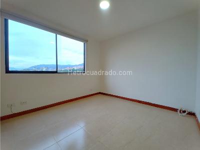 Apartamento de 3 alcobas en arriendo en Poblado La Frontera, Medellín, 113 m² · foto 9 de 17