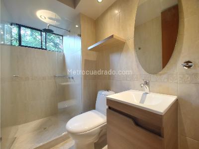 Apartamento de 3 alcobas en arriendo en Poblado La Frontera, Medellín, 114 m² · foto 16 de 20