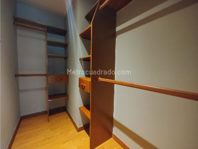 Apartamento de 3 alcobas en arriendo en Poblado La Frontera, Medellín, 114 m² · foto 17 de 20