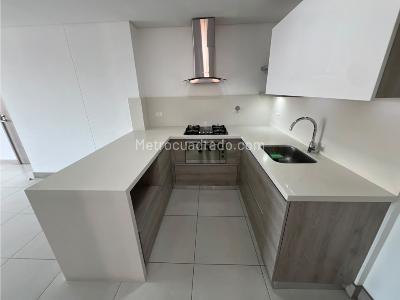 Apartamento en venta en Envigado, Envigado · foto 11 de 14