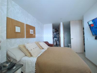 Apartamento de 2 alcobas en venta en Alto Del Escobero, Envigado, 66 m² · foto 12 de 14