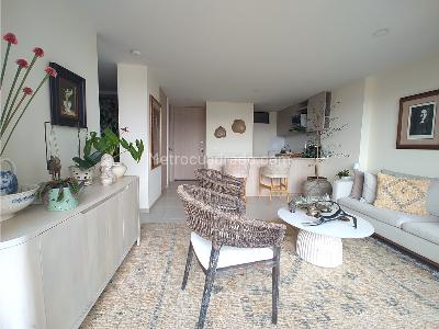 Apartamento de 2 alcobas en venta en Alto Del Escobero, Envigado, 66 m² · foto 4 de 14