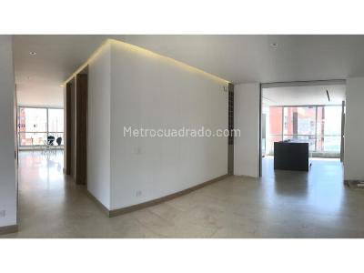 Apartamento en arriendo en Poblado, Medellín · foto 6 de 17