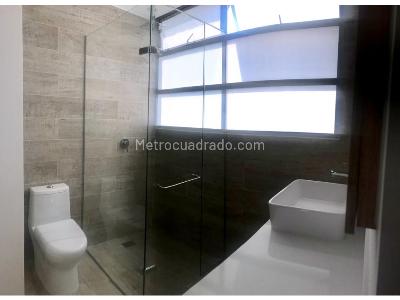 Apartamento en arriendo en Poblado, Medellín · foto 15 de 17