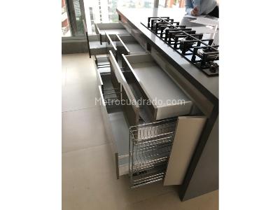 Apartamento en arriendo en Poblado, Medellín · foto 16 de 17