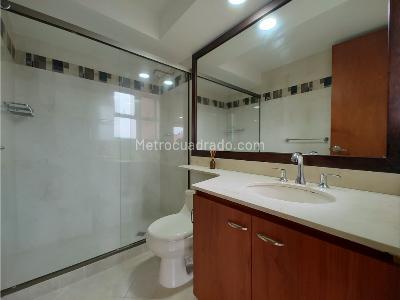 Apartamento de 3 alcobas en arriendo en Poblado La Frontera, Medellín, 114 m² · foto 12 de 20