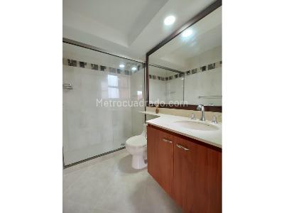 Apartamento de 3 alcobas en arriendo en Poblado La Frontera, Medellín, 114 m² · foto 14 de 20