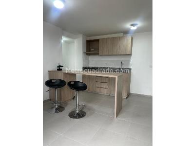 Apartamento de 3 alcobas en arriendo en Envigado La Cuenca, Medellín, 68 m² · foto 4 de 13