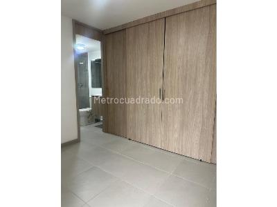 Apartamento de 3 alcobas en arriendo en Envigado La Cuenca, Medellín, 68 m² · foto 8 de 13