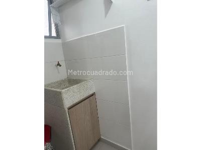 Apartamento de 3 alcobas en arriendo en Envigado La Cuenca, Medellín, 68 m² · foto 12 de 13