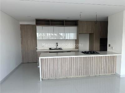Apartamento en venta en Medellin, Medellín · foto 2 de 20