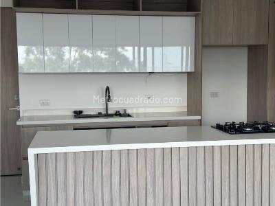 Apartamento en venta en Medellin, Medellín · foto 3 de 20