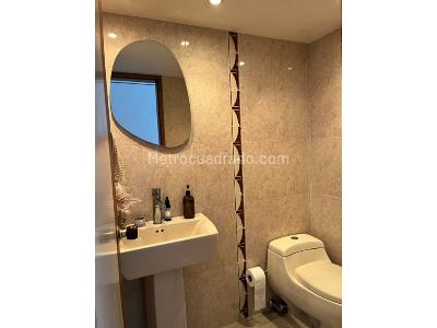 Apartamento de 3 alcobas en arriendo en Poblado Los Balsos, Medellín, 140 m² · foto 11 de 15