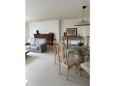 Apartamento de 3 alcobas en arriendo en El Poblado, Medellín, 180 m² · foto 15 de 17