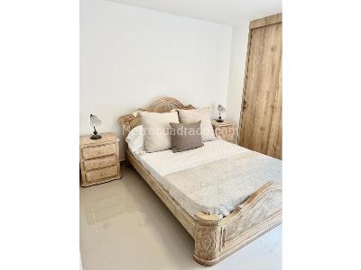Apartamento de 3 alcobas en arriendo en El Poblado, Medellín, 180 m² · foto 5 de 17
