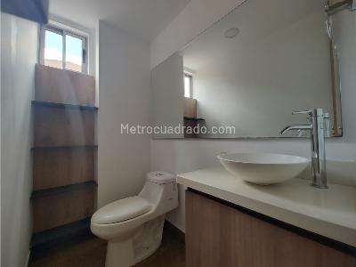 Apartamento de 3 alcobas en arriendo en Envigado, Medellín, 139 m² · foto 12 de 14