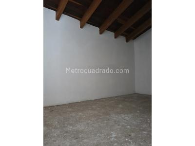 Casa de 3 alcobas en arriendo en Poblado Los Balsos, Medellín, 229 m² · foto 14 de 20
