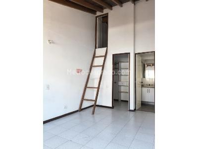 Casa de 3 alcobas en arriendo en Poblado Los Balsos, Medellín, 229 m² · foto 5 de 20