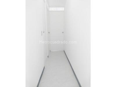Apartamento de 3 alcobas en arriendo en Poblado San Julian, Medellín, 70 m² · foto 6 de 10