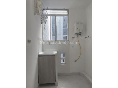 Apartamento de 3 alcobas en arriendo en Poblado San Julian, Medellín, 70 m² · foto 9 de 10