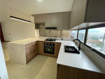 Apartamento en Arriendo, Poblado Los Parra, Medellín