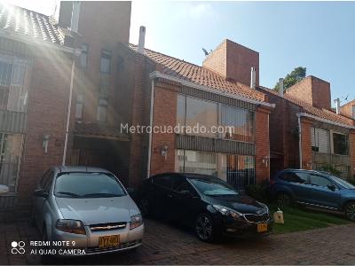 Casa de 3 alcobas en venta en Modelo Norte El Labrador, Bogotá, 126 m² · foto 2 de 20