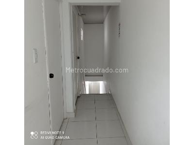 Casa de 4 alcobas en venta en Los Alcazares, Bogotá, 352 m² · foto 12 de 20