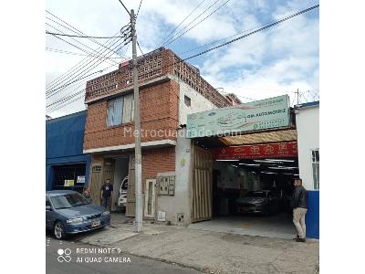 Casa de 4 alcobas en venta en Los Alcazares, Bogotá, 352 m² · foto 16 de 20