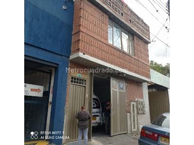 Casa de 4 alcobas en venta en Los Alcazares, Bogotá, 352 m² · foto 19 de 20