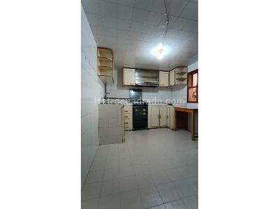 Casa de 5 alcobas en venta en Fontibon, Bogotá, 420 m² · foto 5 de 20