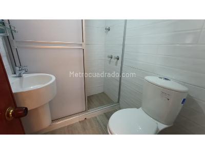 Casa de 5 alcobas en venta en Fontibon, Bogotá, 420 m² · foto 7 de 20