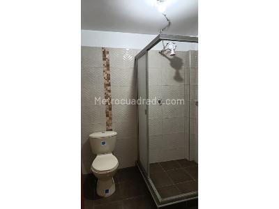 Casa de 5 alcobas en venta en Fontibon, Bogotá, 420 m² · foto 10 de 20