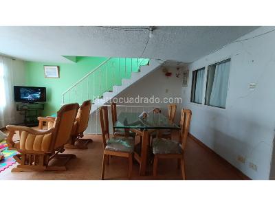 Casa de 5 alcobas en venta en Fontibon, Bogotá, 420 m² · foto 11 de 20