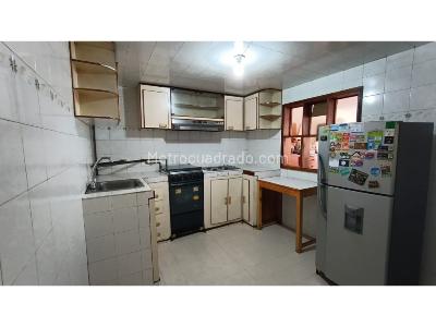 Casa de 5 alcobas en venta en Fontibon, Bogotá, 420 m² · foto 12 de 20