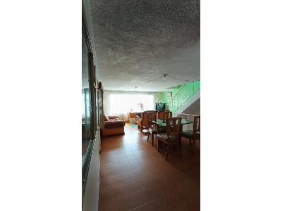 Casa de 5 alcobas en venta en Fontibon, Bogotá, 420 m² · foto 19 de 20