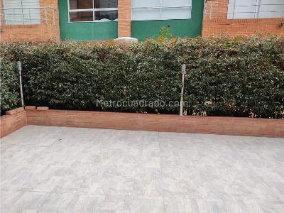 Casa de 4 alcobas en venta en Gratamira, Bogotá, 264 m² · foto 15 de 20