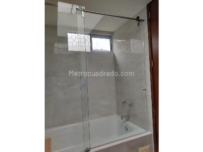 Casa de 4 alcobas en venta en Gratamira, Bogotá, 264 m² · foto 16 de 20