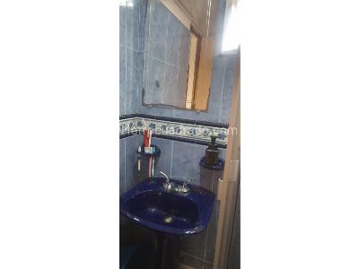Casa de 5 alcobas en venta en Puente Aranda, Bogotá, 250 m² · foto 7 de 18