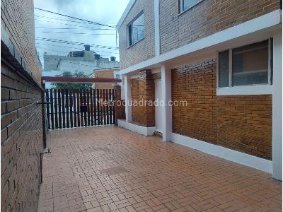 Casa en venta en Cedritos, Bogotá · foto 2 de 20