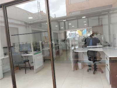 Casa de 5 alcobas en venta en El Lago, Bogotá, 772 m² · foto 17 de 20