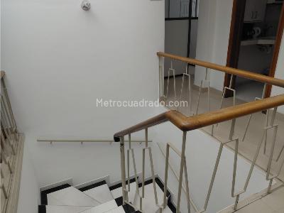 Casa de 5 alcobas en venta en El Lago, Bogotá, 772 m² · foto 18 de 20