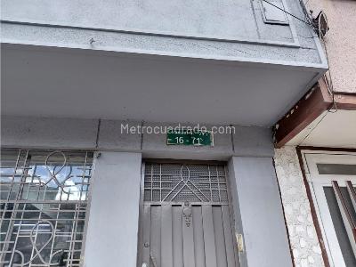 Casa de 5 alcobas en venta en Retrepo, Bogotá, 380 m² · foto 5 de 15