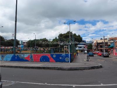 Casa de 5 alcobas en venta en Retrepo, Bogotá, 380 m² · foto 7 de 15