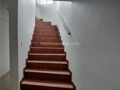 Casa de 5 alcobas en venta en Retrepo, Bogotá, 380 m² · foto 11 de 15